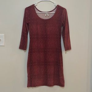 Soft and Cute 3/4 Sleeve Maroon Dress
